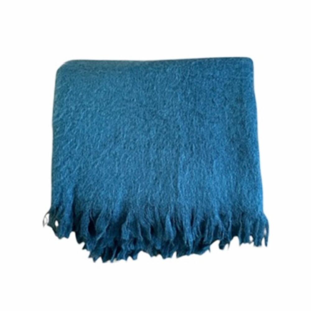 Crate & Barrel Brush Throw Teal Faux Mohair Blanket Acrylic Fall Autumn Home